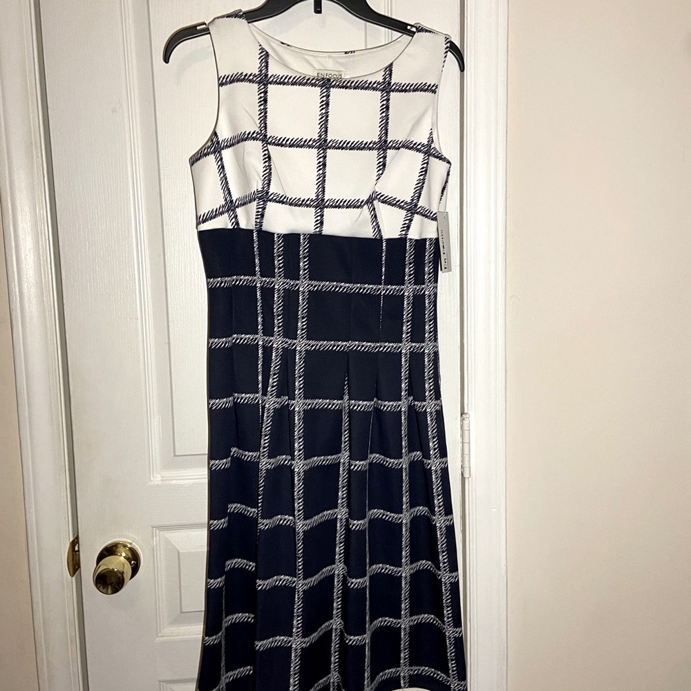 Enfocus studio dress